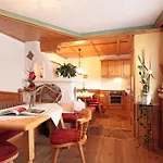 Haus Schroll Ried im Zillertal