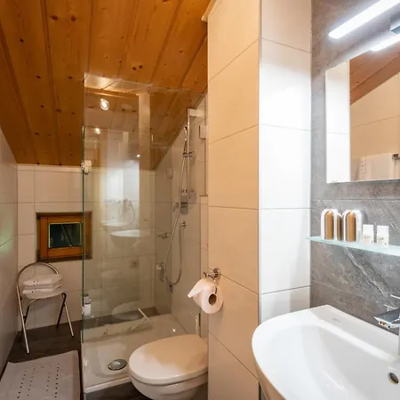 Haus Schroll Lejlighed *