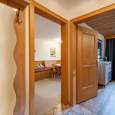 Haus Schroll