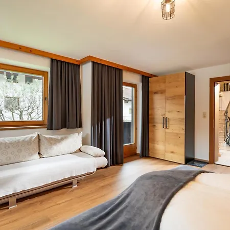 Haus Schroll Apartamento