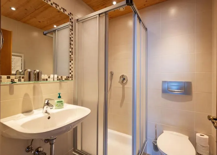 Haus Schroll Apartamento